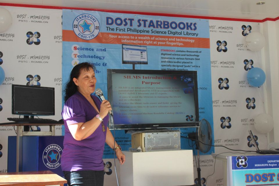 Orientation/Training, MOU Signing, Awarding and Launching of STARBOOKS at PSTC-Odiongan, Romblon - April 10, 2013 photo 9