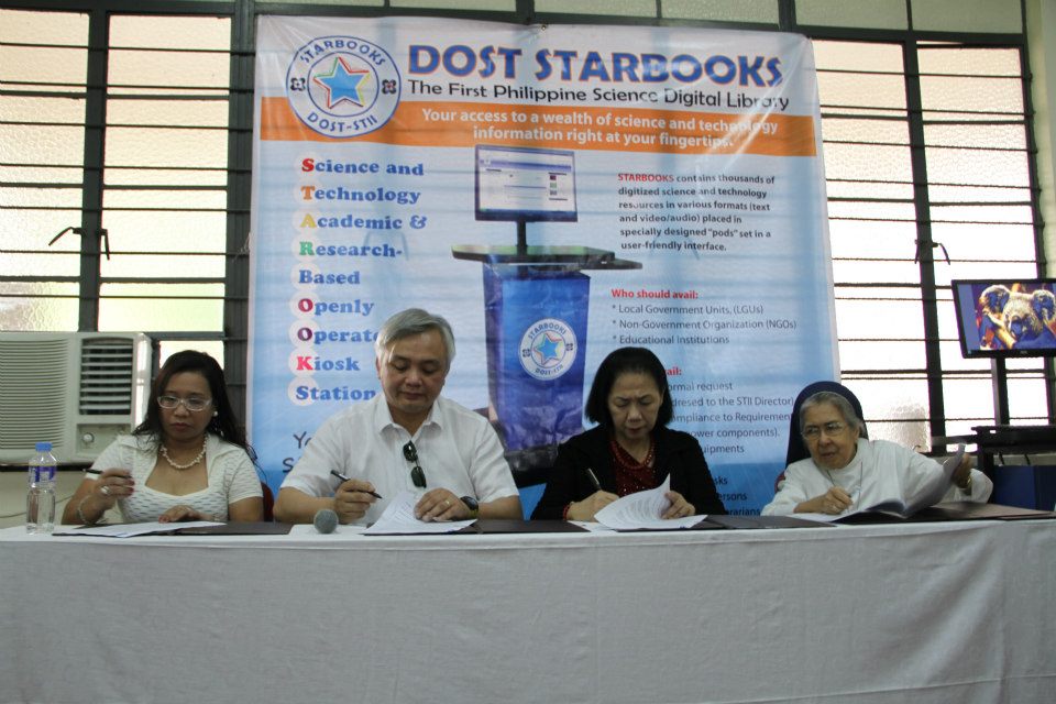 Signing of MOU and Launching of STARBOOKS @CHSM photo 2