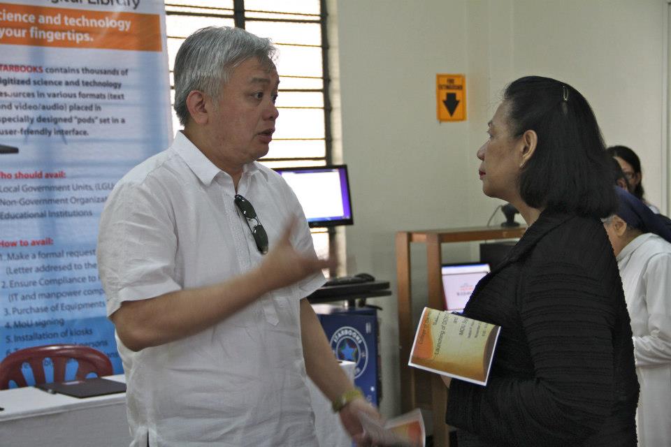 Signing of MOU and Launching of STARBOOKS @CHSM photo 11