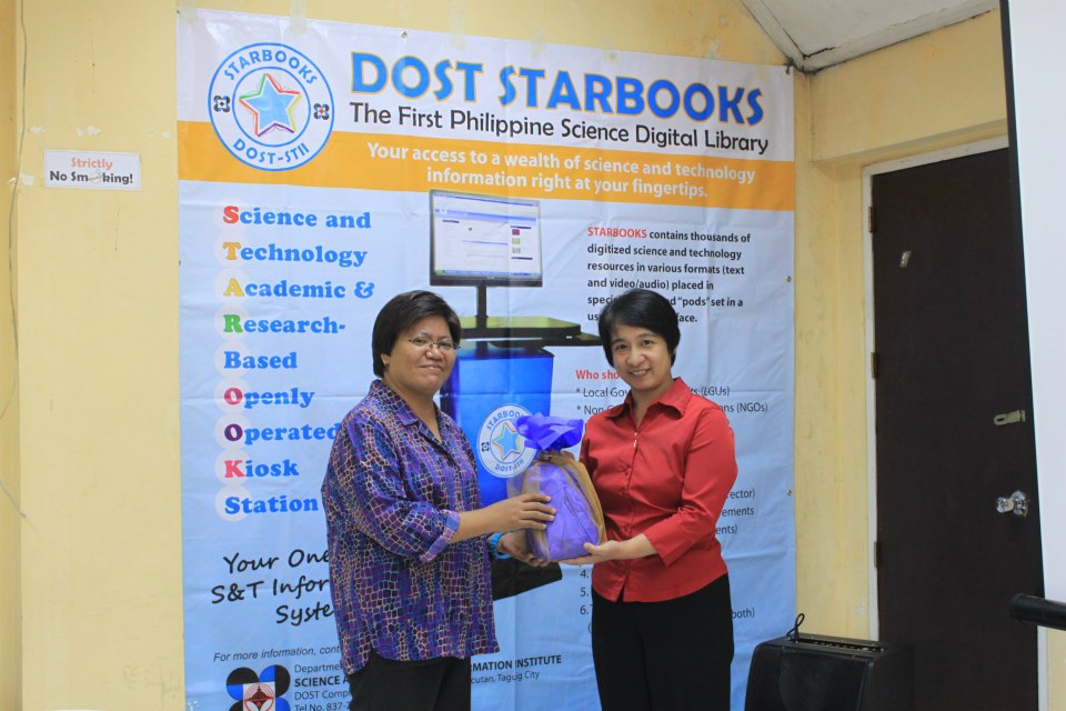 Orientation/Training, MOU Signing, Awarding and Launching of STARBOOKS at DOST-CAR - March 19, 2013 photo 10