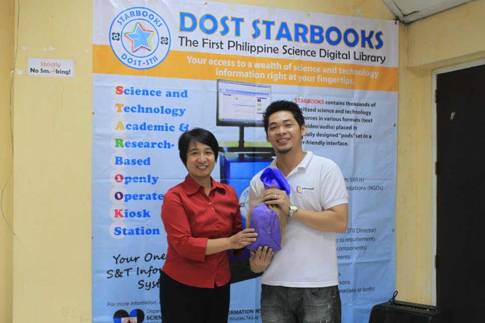 Orientation/Training, MOU Signing, Awarding and Launching of STARBOOKS at DOST-CAR - March 19, 2013 photo 11