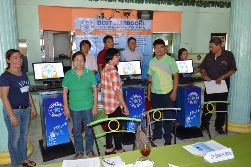Orientation/Training, MOU Signing, Awarding and Launching of STARBOOKS - April 24, 2013 photo 9