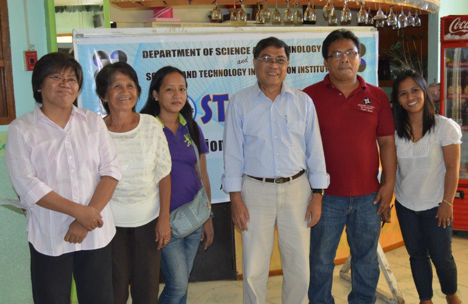 Orientation/Training, MOU Signing, Awarding and Launching of STARBOOKS - April 24, 2013 photo 10