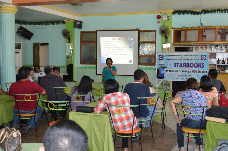 Orientation/Training, MOU Signing, Awarding and Launching of STARBOOKS - April 24, 2013 photo 12
