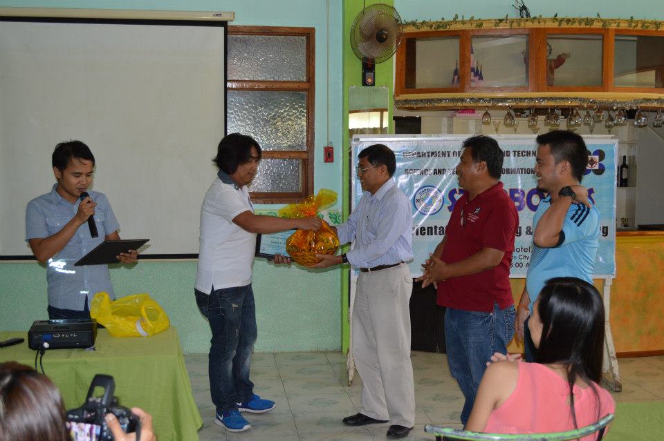 Orientation/Training, MOU Signing, Awarding and Launching of STARBOOKS - April 24, 2013 photo 15