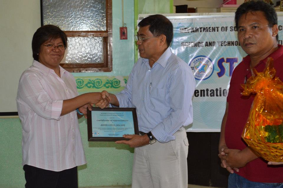 Orientation/Training, MOU Signing, Awarding and Launching of STARBOOKS - April 24, 2013 photo 16