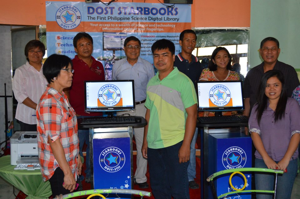 Orientation/Training, MOU Signing, Awarding and Launching of STARBOOKS - April 24, 2013 photo 44
