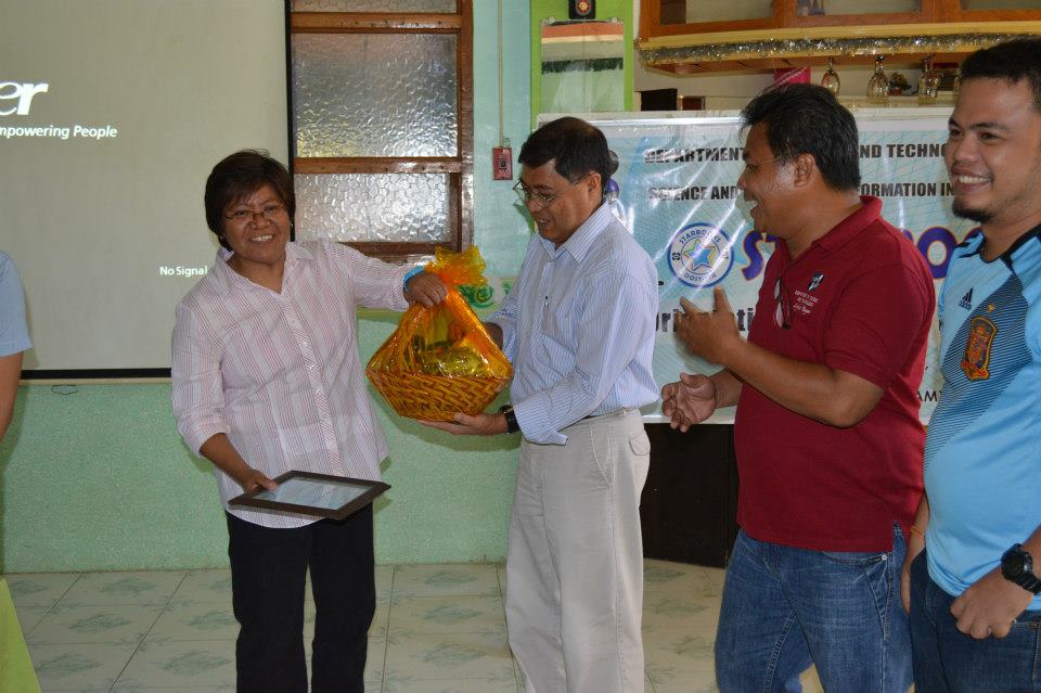 Orientation/Training, MOU Signing, Awarding and Launching of STARBOOKS - April 24, 2013 photo 45