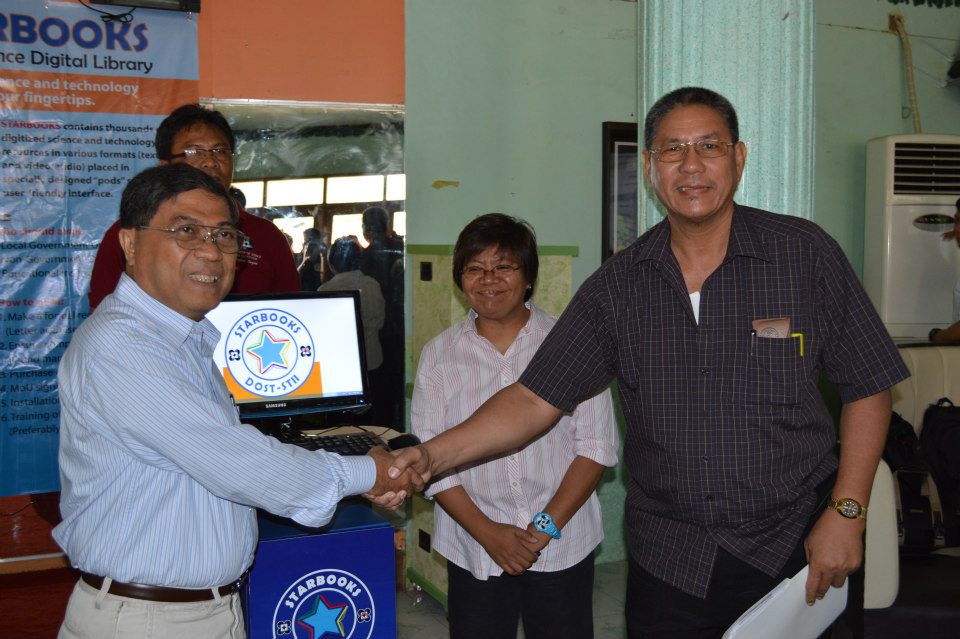 Orientation/Training, MOU Signing, Awarding and Launching of STARBOOKS - April 24, 2013 photo 61